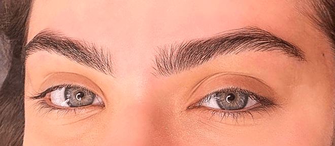 Design de Sobrancelha